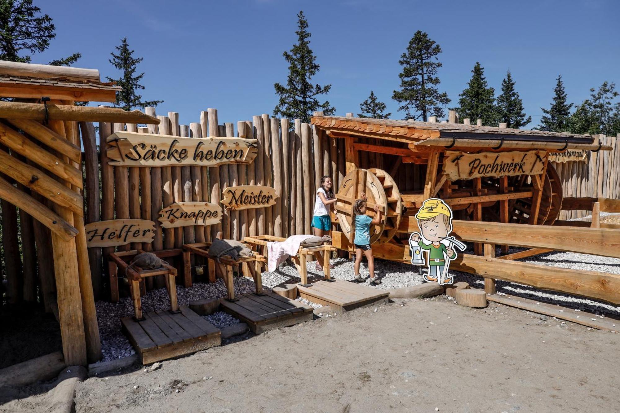 Familienwohnung Wildspitze Fügen Εξωτερικό φωτογραφία